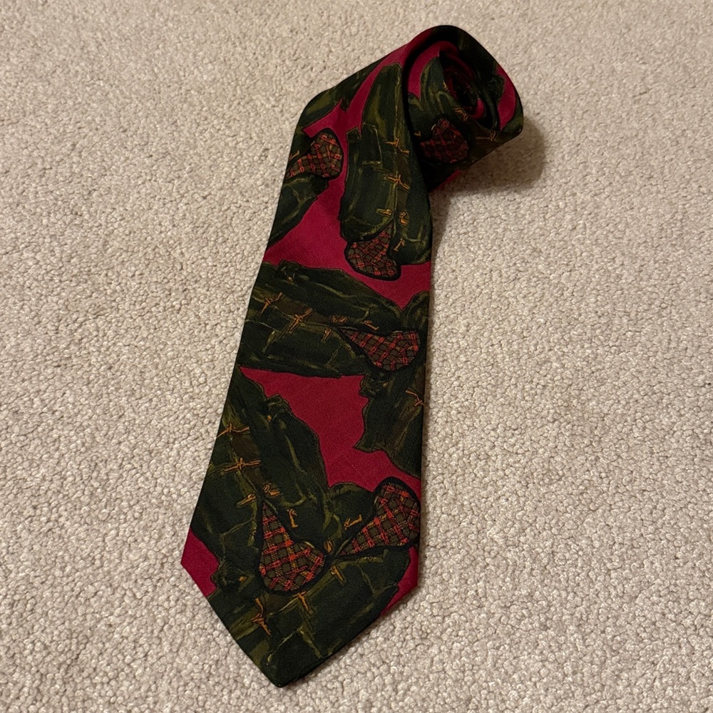 Brooks Brothers 100% Silk Tie Hand Made in USA‎ Jacket Print